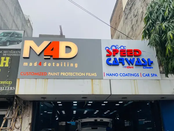MAD 4 Detailing LED sign by Brandmaxx